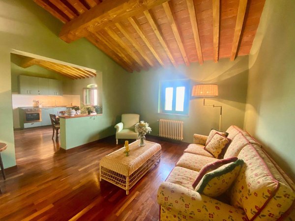 appartamento in affitto a Scandicci in zona San Vincenzo a Torri