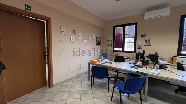 ufficio in affitto a Scandicci