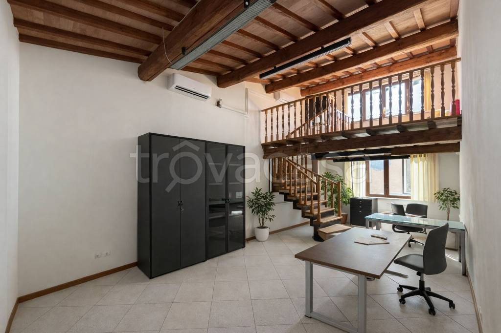 ufficio in affitto a Scandicci