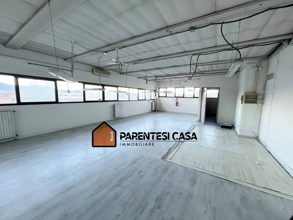 locale commerciale in affitto a Scandicci