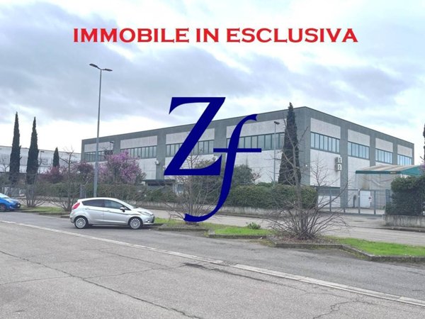 capannone in affitto a Sesto Fiorentino in zona Osmannoro
