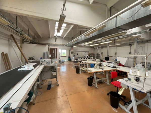 ufficio in affitto a Sesto Fiorentino in zona Padule