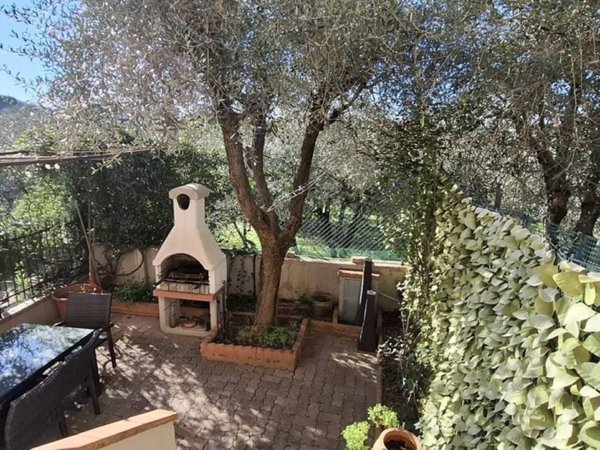 casa indipendente in affitto a Sesto Fiorentino