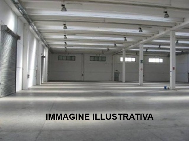 locale commerciale in affitto a Sesto Fiorentino