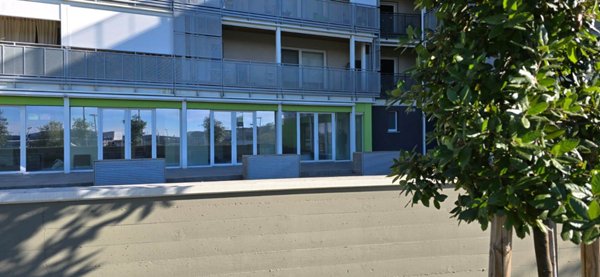 negozio in affitto a Sesto Fiorentino