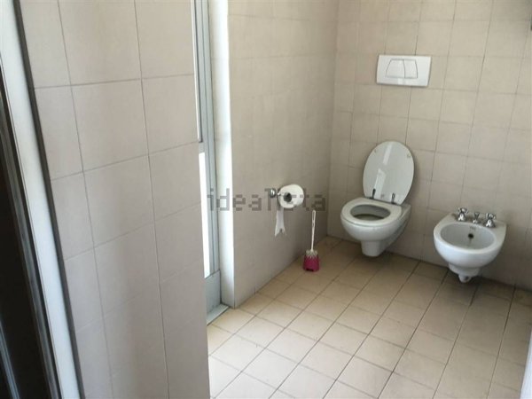 ufficio in affitto a Sesto Fiorentino in zona Osmannoro