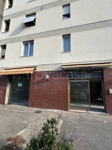 negozio in affitto a Sesto Fiorentino