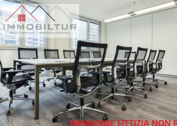 ufficio in affitto a Sesto Fiorentino in zona Padule