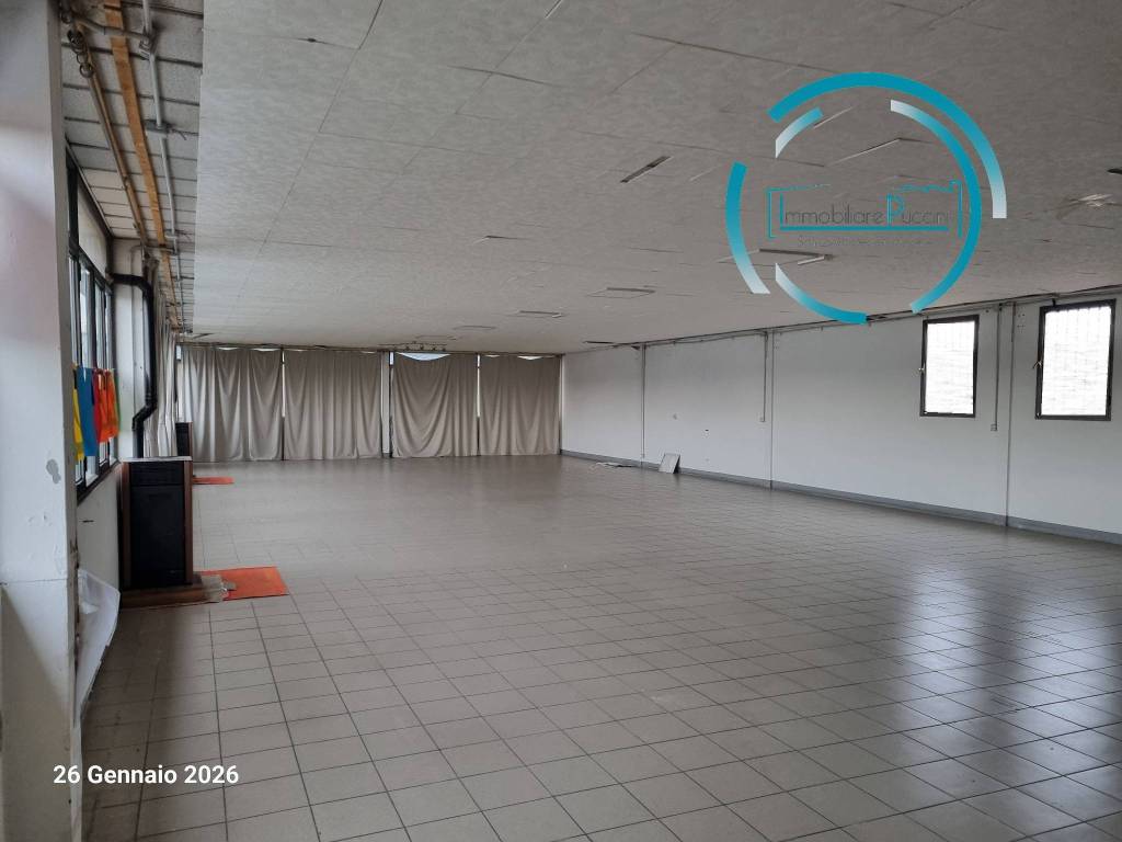 ufficio in affitto a Sesto Fiorentino in zona Osmannoro