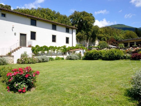 appartamento in affitto a Sesto Fiorentino in zona Quinto