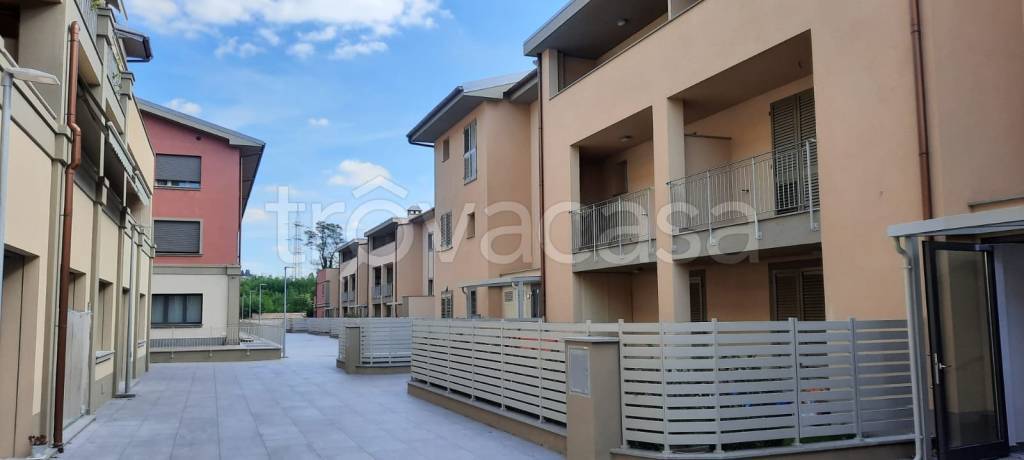 negozio in affitto a Sesto Fiorentino