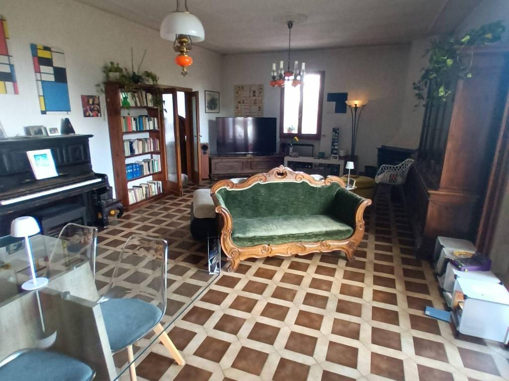 casa indipendente in affitto a Sesto Fiorentino in zona Cercina