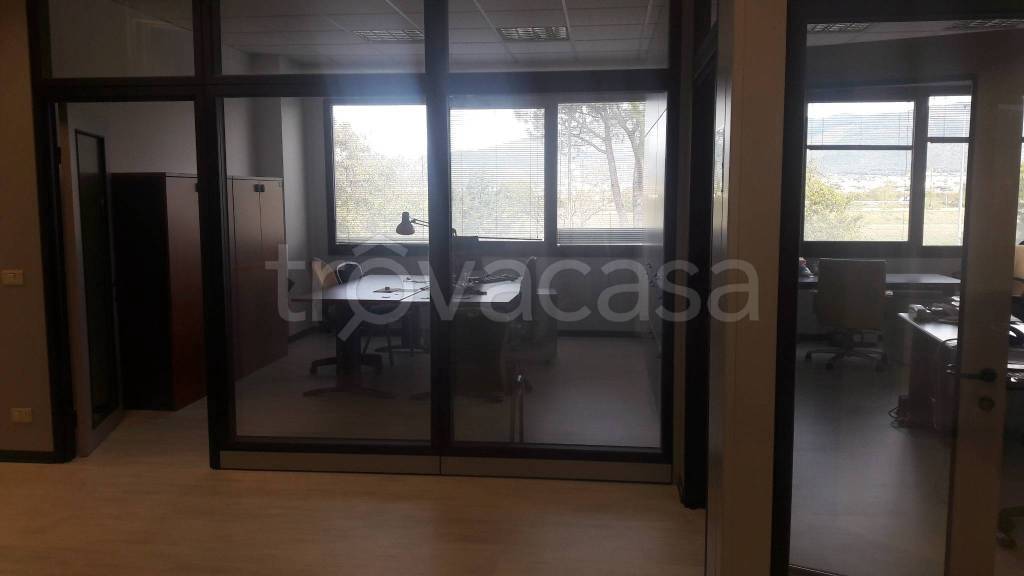 ufficio in affitto a Sesto Fiorentino in zona Osmannoro