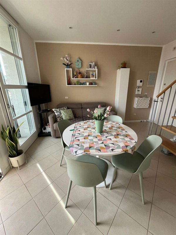 appartamento in affitto a Sesto Fiorentino in zona Zambra