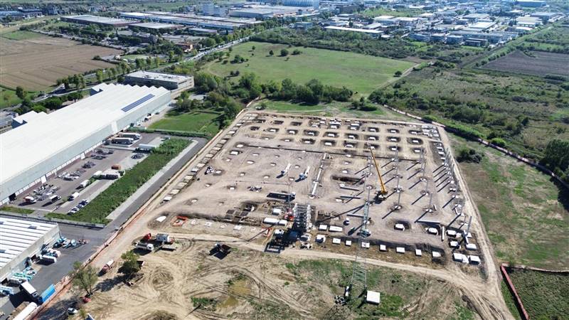 capannone in affitto a Sesto Fiorentino in zona Osmannoro