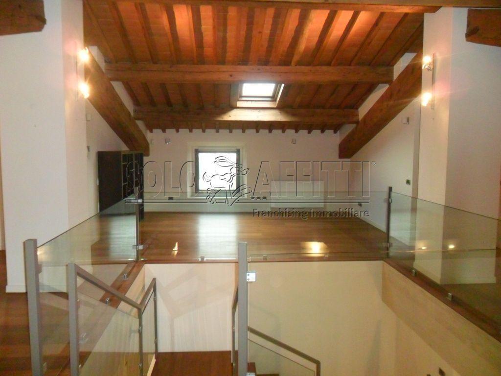 casa indipendente in affitto a Sesto Fiorentino in zona Quinto