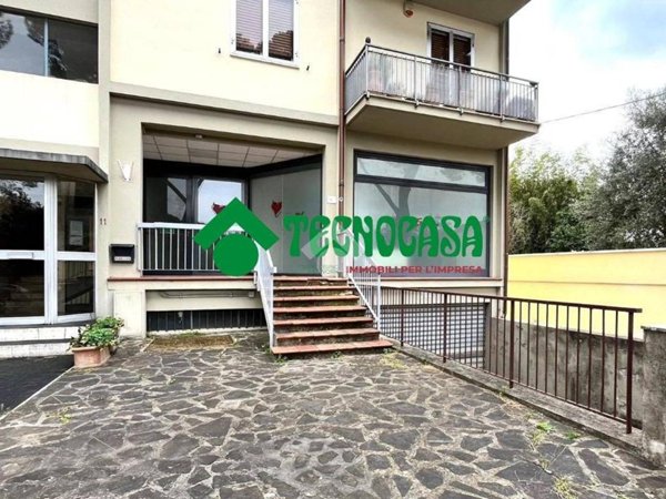 negozio in affitto a Sesto Fiorentino