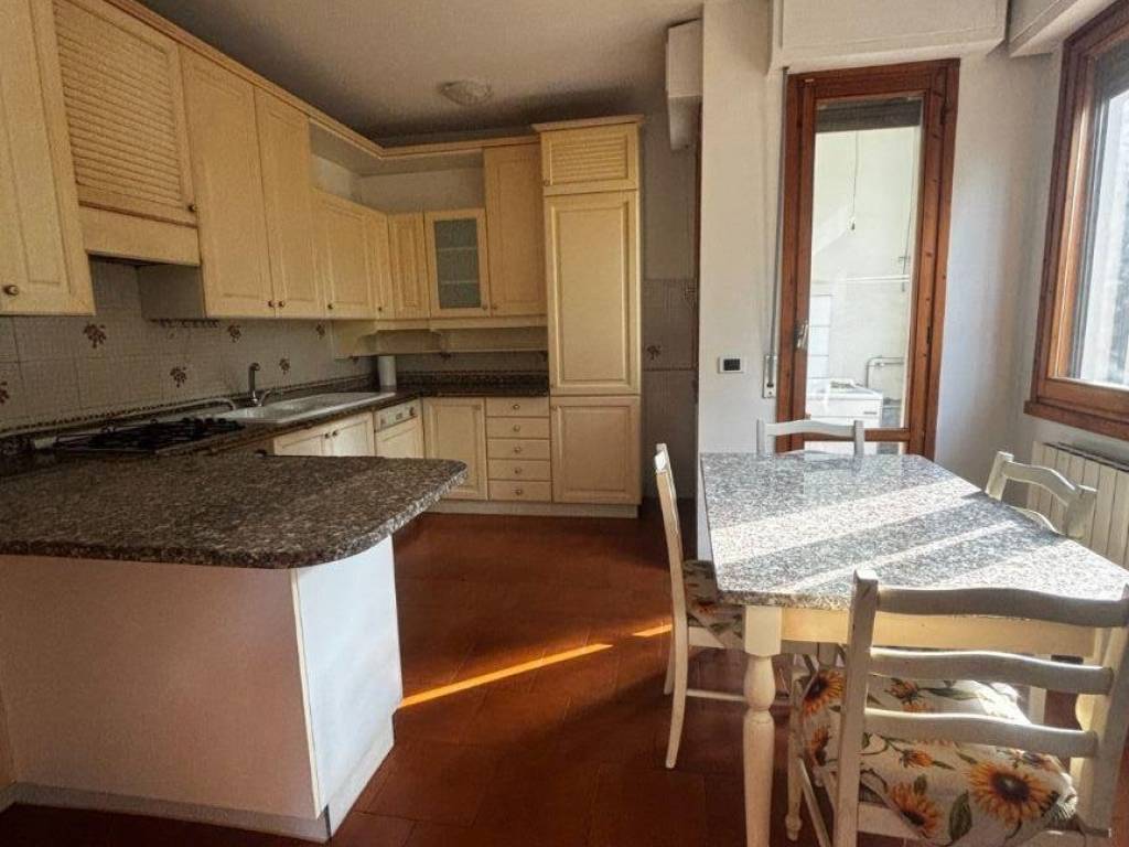 appartamento in affitto a Sesto Fiorentino