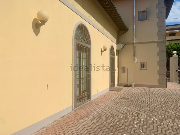 ufficio in affitto a Sesto Fiorentino