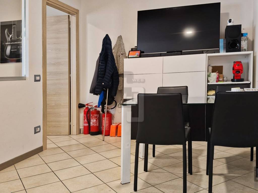 negozio in affitto a Sesto Fiorentino