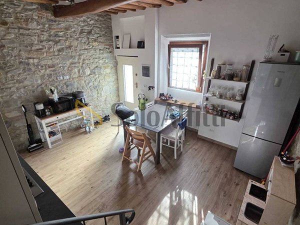 appartamento in affitto a Sesto Fiorentino in zona Valiversi