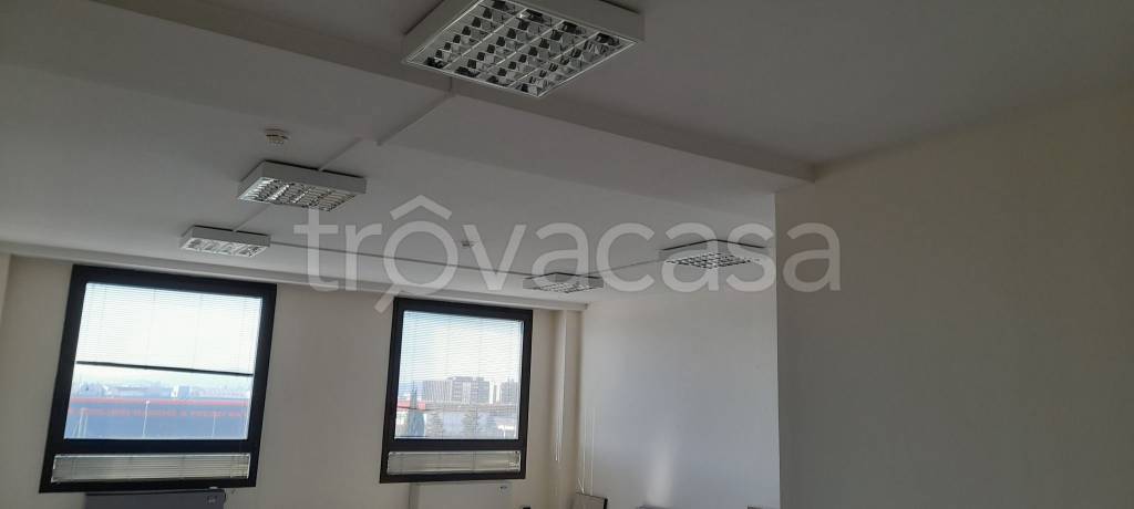 ufficio in affitto a Sesto Fiorentino in zona Osmannoro
