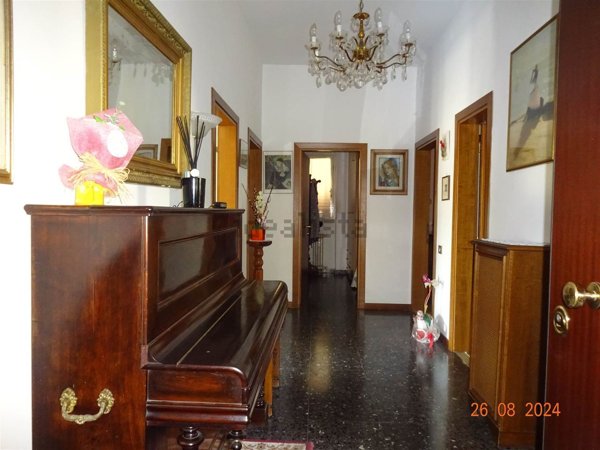 appartamento in affitto a Sesto Fiorentino in zona Quinto