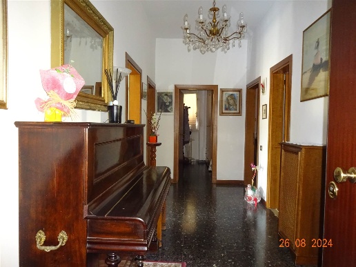 appartamento in affitto a Sesto Fiorentino in zona Quinto