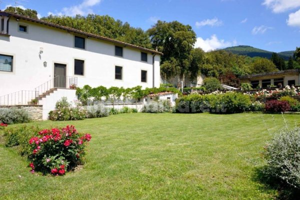casa indipendente in affitto a Sesto Fiorentino in zona Quinto