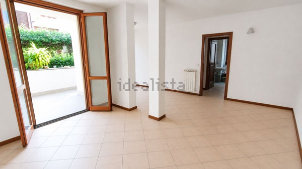 appartamento in affitto a Sesto Fiorentino in zona Colonnata