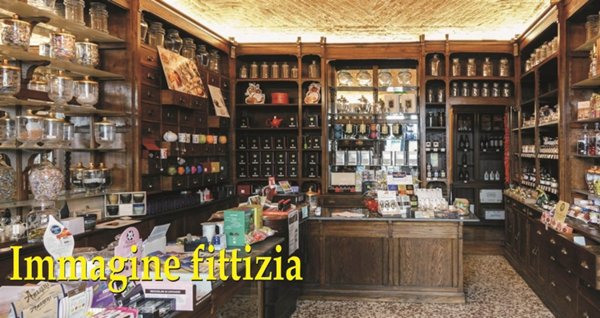 negozio in affitto a Signa