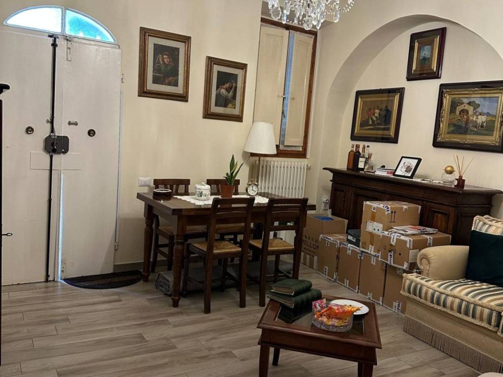 casa indipendente in affitto a Signa