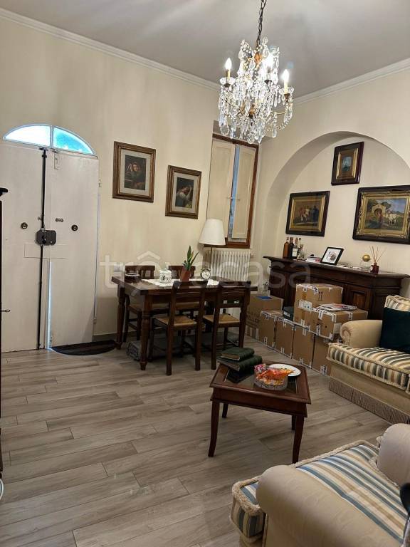 casa indipendente in affitto a Signa