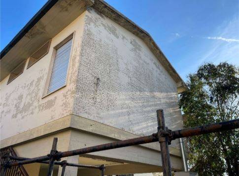 locale commerciale in affitto a Signa