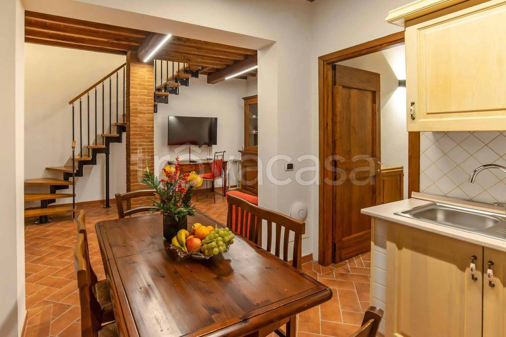 appartamento in affitto a Vicchio in zona Gattaia