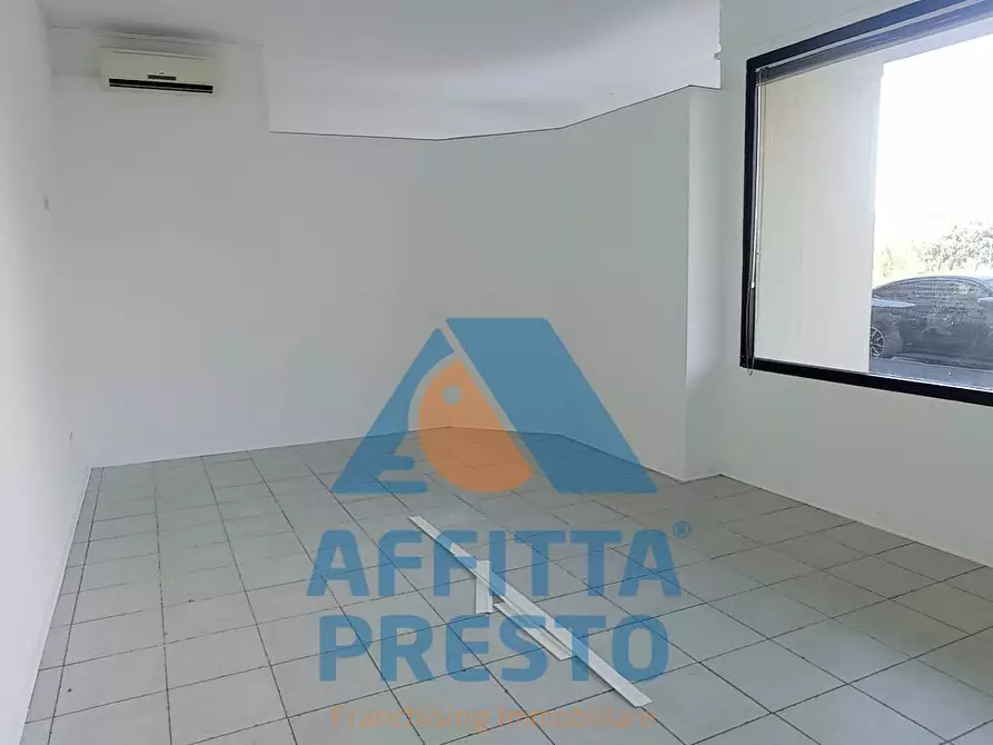 ufficio in affitto a Vinci in zona Sovigliana