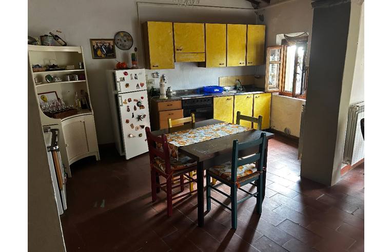 casa indipendente in affitto a Vinci