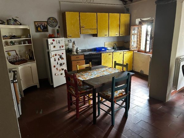 casa indipendente in affitto a Vinci