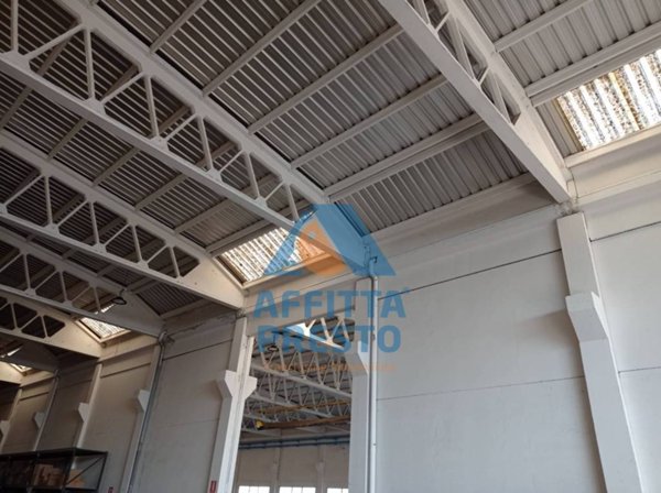 capannone in affitto a Vinci