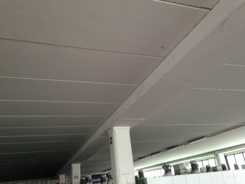 negozio in affitto a Vinci in zona Spicchio