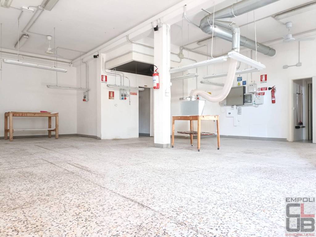 locale commerciale in affitto a Vinci in zona Spicchio