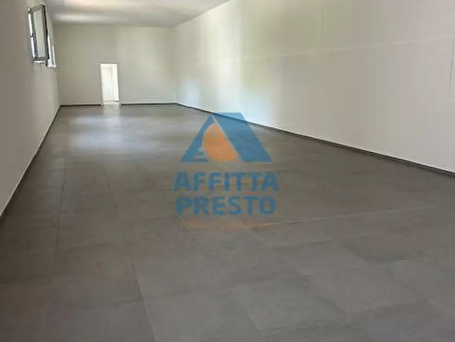 locale di sgombero in affitto a Vinci