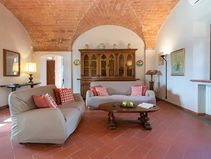 casa indipendente in affitto a Vinci