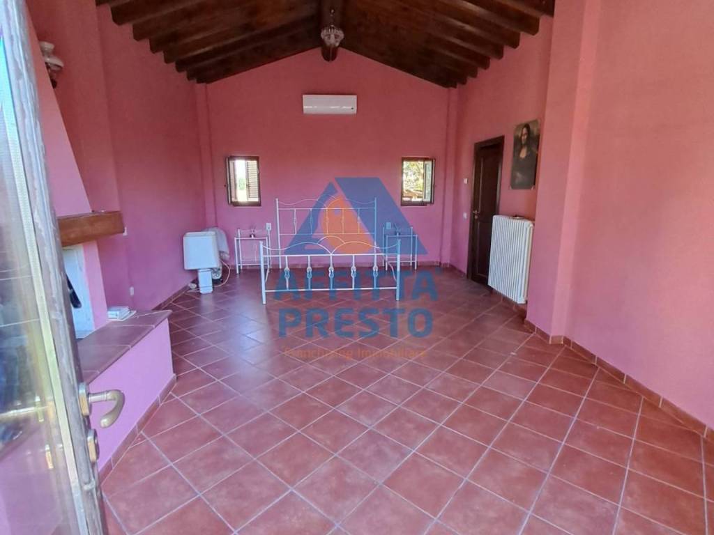 casa indipendente in affitto a Vinci