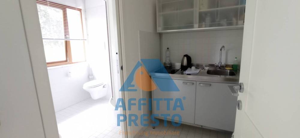 ufficio in affitto a Vinci in zona Spicchio