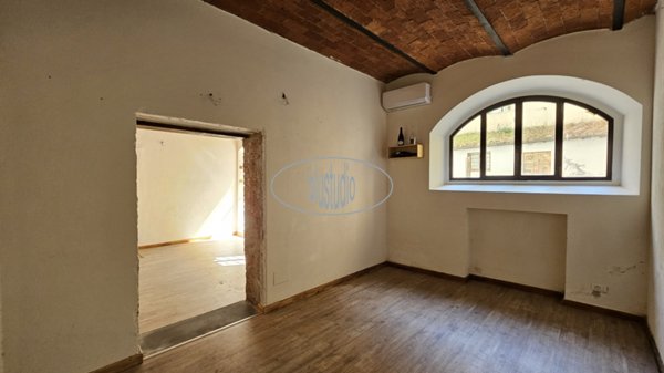 locale di sgombero in affitto a Figline e Incisa Valdarno