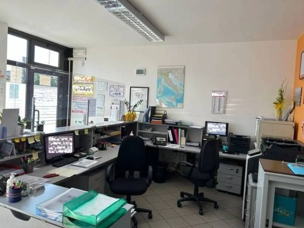 ufficio in affitto a Figline e Incisa Valdarno in zona Figline Valdarno