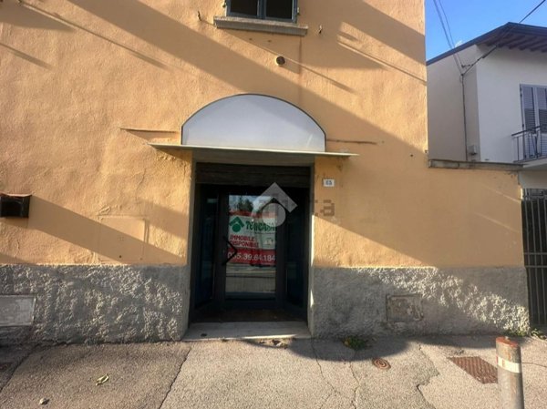 locale commerciale in affitto a Figline e Incisa Valdarno