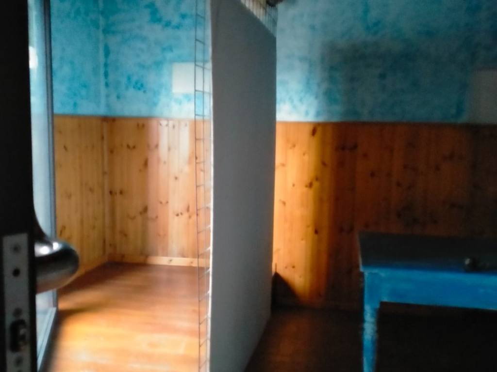 negozio in affitto a Figline e Incisa Valdarno