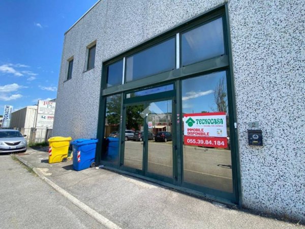 locale commerciale in affitto a Figline e Incisa Valdarno